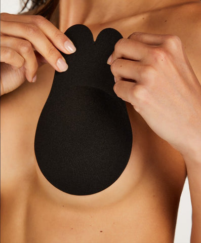 Berry’s Intimatess Invisible Lift-Up Stick-On Cups
