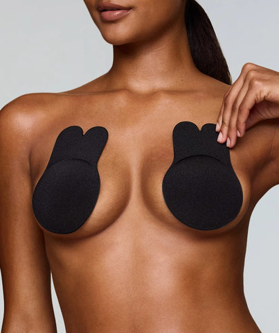 Berry’s Intimatess Invisible Lift-Up Stick-On Cups
